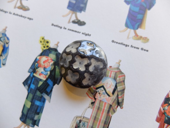 【TERUMI】 北欧　陶器の帯留め　C