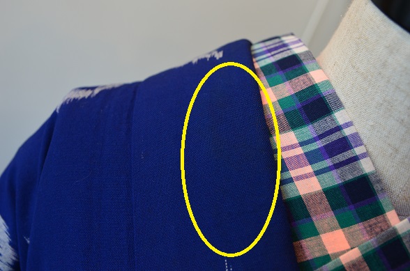 「く」の字模様の青ウール単衣きもの【身丈149.5cm】