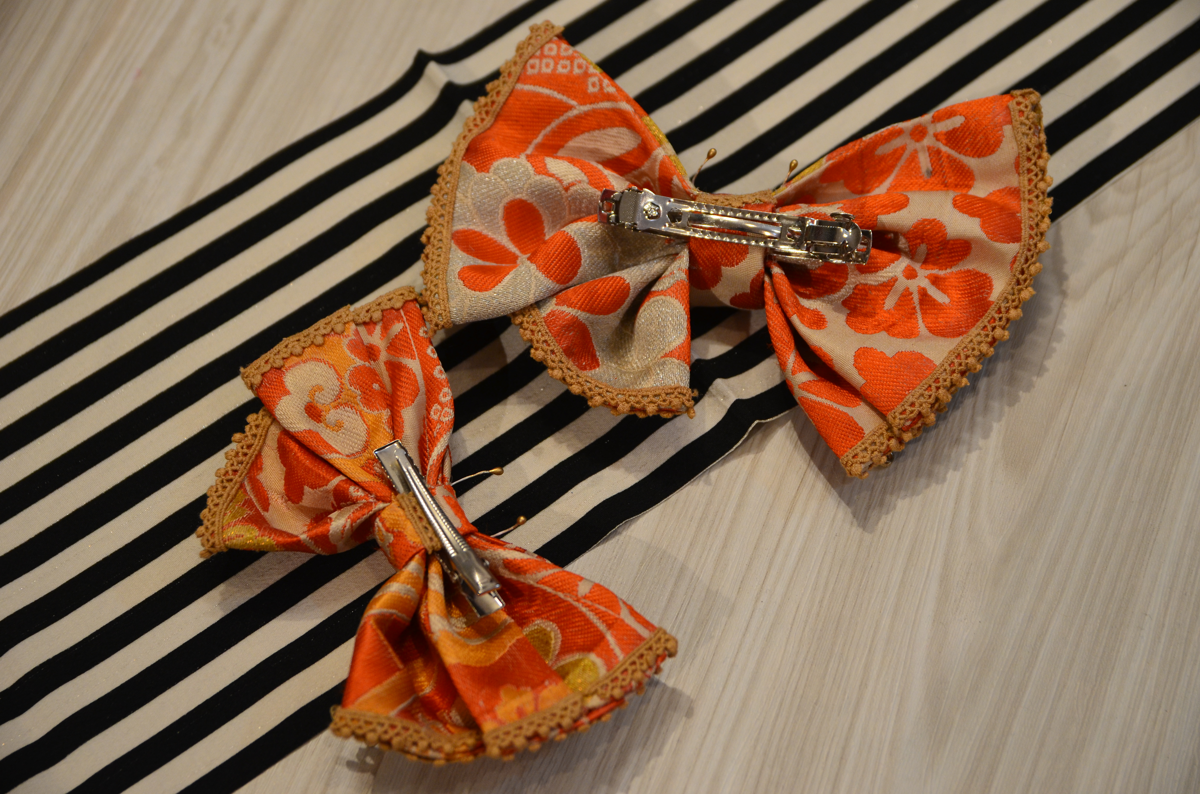 【graiiin】ちょうちょうヘアリボン　オレンジバレッタ＆クリップ