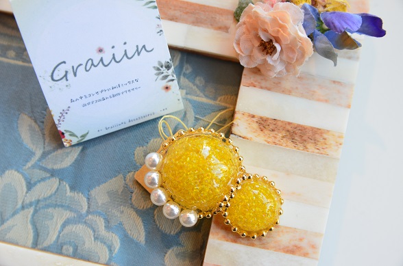 【graiiin】ハチミツの帯留　大小