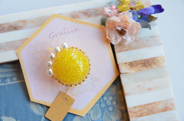 【graiiin】ハチミツの帯留 大