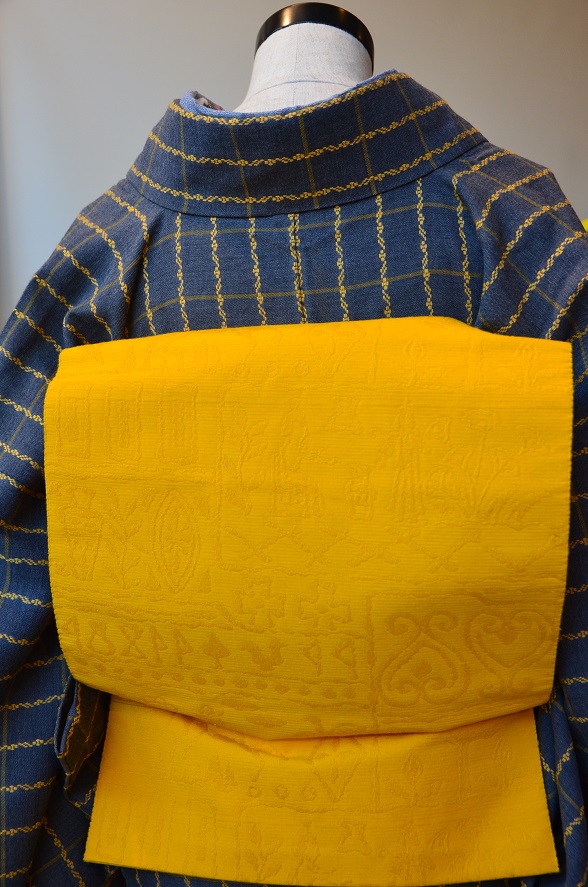 たんぽぽ色のエジプト壁画風木綿名古屋帯【全長326.5cm】