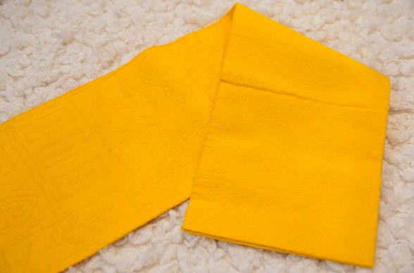 たんぽぽ色のエジプト壁画風木綿名古屋帯【全長326.5cm】