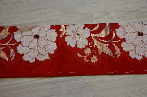 唐草花柄の紗名古屋帯【全長334cm】