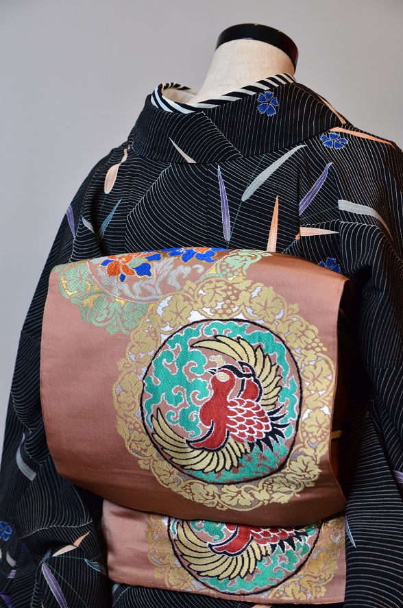 アンティークの鳥柄くすみピンク名古屋帯【全長341.5cm】 