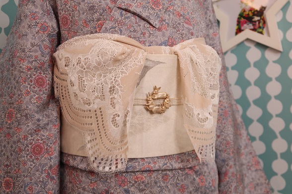 ぷっくりシルバーリーフのシンプル九寸名古屋帯【全長345.5cm】