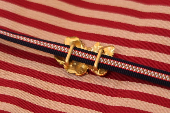 【数-suu-】いちごの帯留