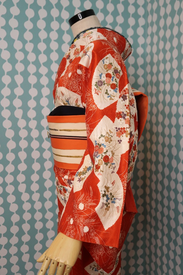 オレンジのしっとり絞り古典柄袷きもの【身丈157cm】