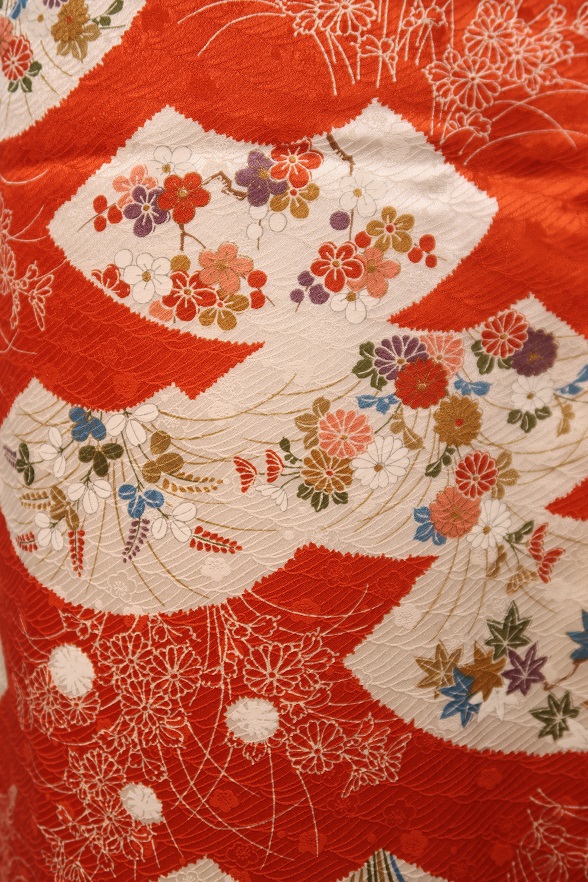 オレンジのしっとり絞り古典柄袷きもの【身丈157cm】