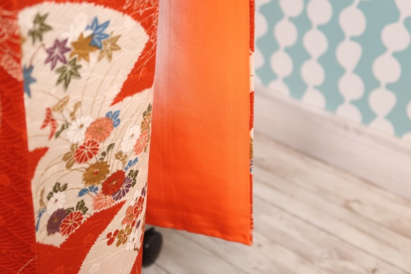 オレンジのしっとり絞り古典柄袷きもの【身丈157cm】