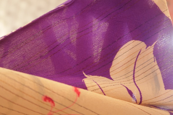 淑やかな花柄アンティーク単衣きもの【身丈149.5×裄丈65】