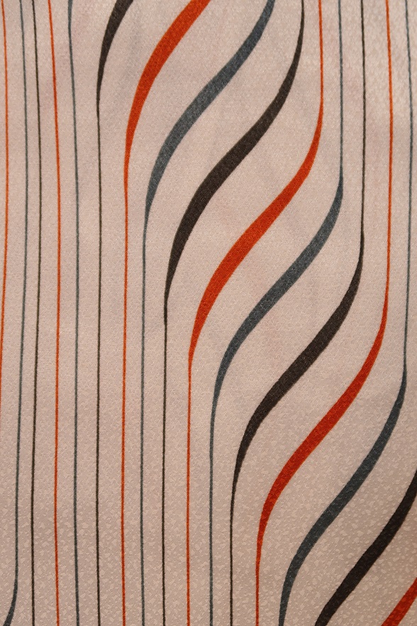 ゆらぎストライプのポリ単衣きもの【身丈155×裄丈67】