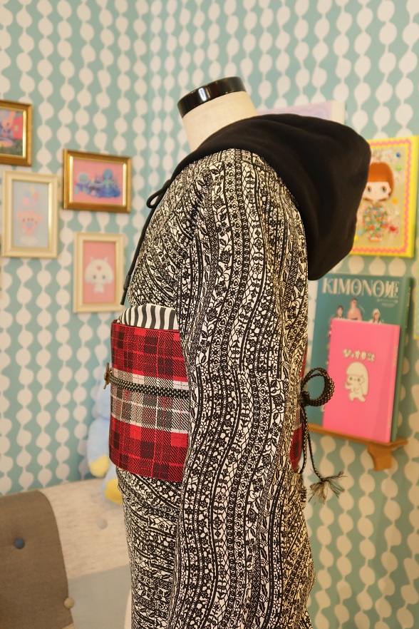 唐草のゴシックレース風単衣着物【身丈162×裄丈67】