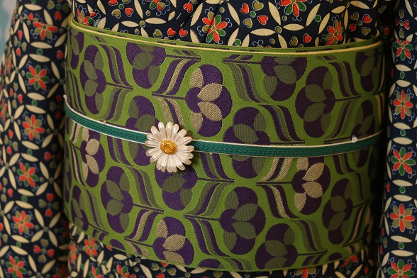 新品★グリーンにレトロ模様のリバーシブル半幅帯【全長約400cm】